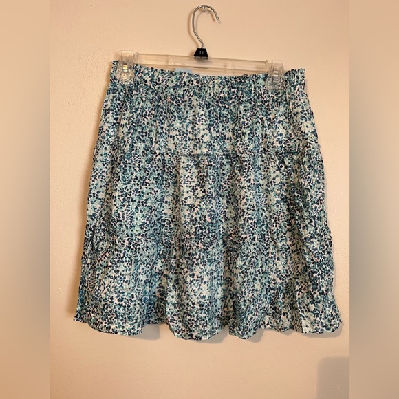 LOFT Petite Stretch Comfortable Skirt (Size Small) - Picture 4 of 6